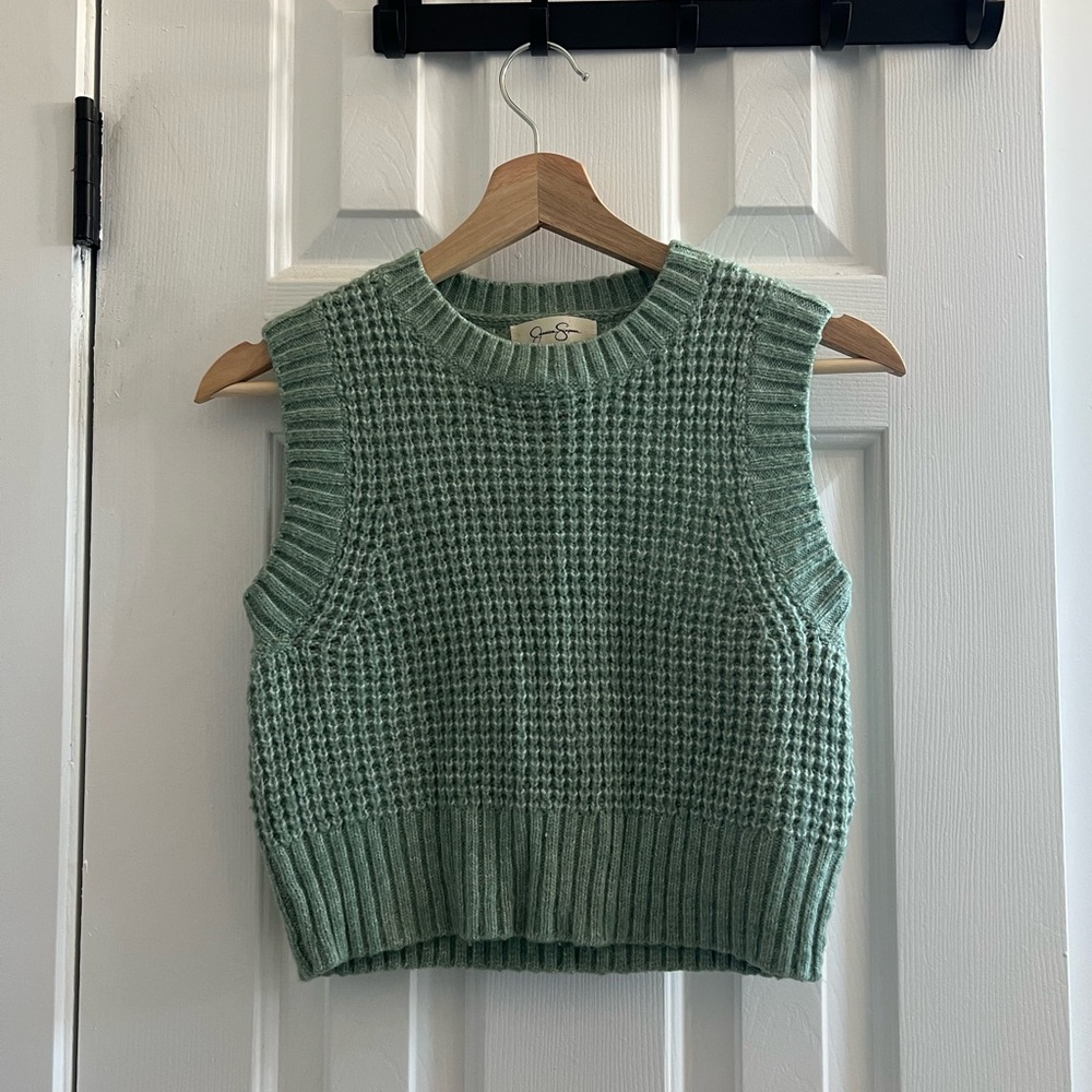 Jessica Simpson Green Sleeveless Sweater